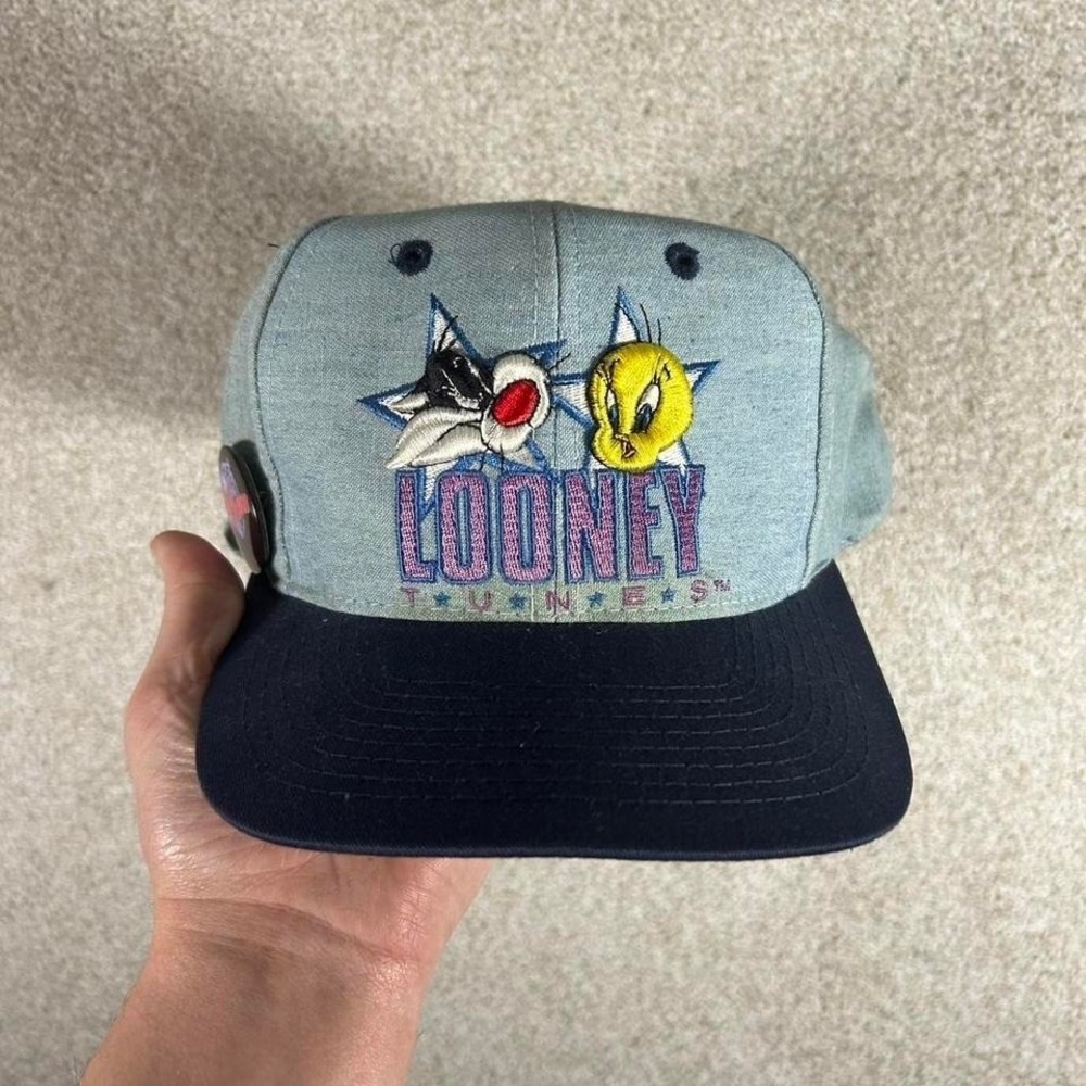 Vintage 90s Looney Tunes blue chambray twill SnapBack hat cap
